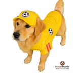 Golden Retriever usando gorra y camiseta Selección Colombia BeagleBuddy®.