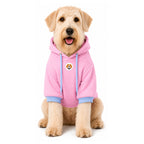 Perro usando buzo con capucha BeagleBuddy® color rosado.